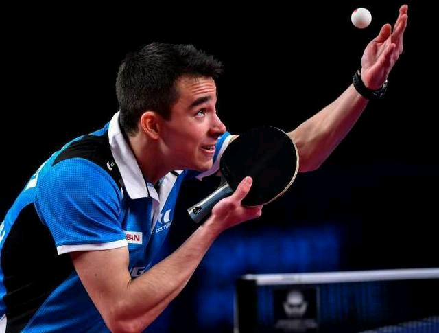 注赛场内外 注赛场内外