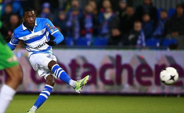 键比赛中的 键比赛中的