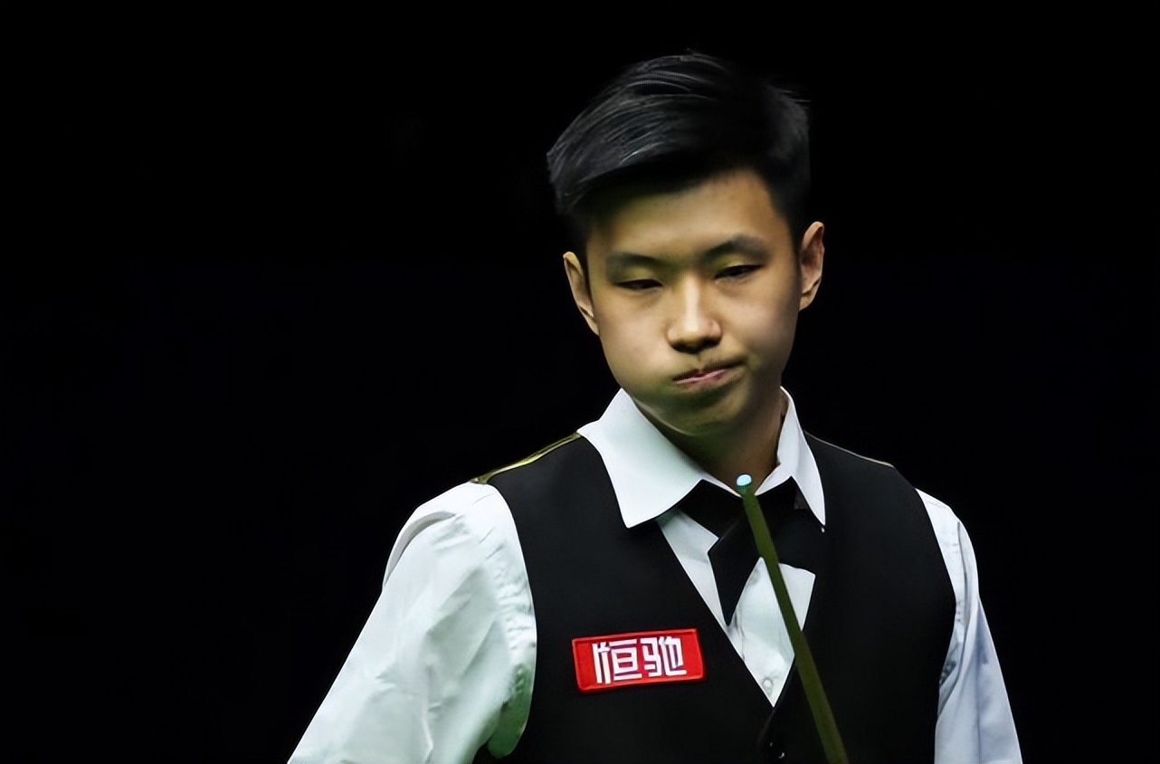 自发在社媒 自发在社媒